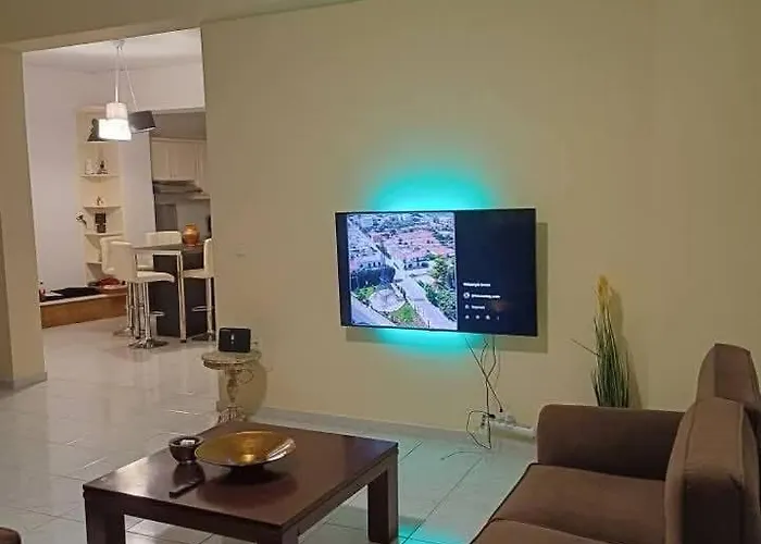 Glossy Messinian Escape *